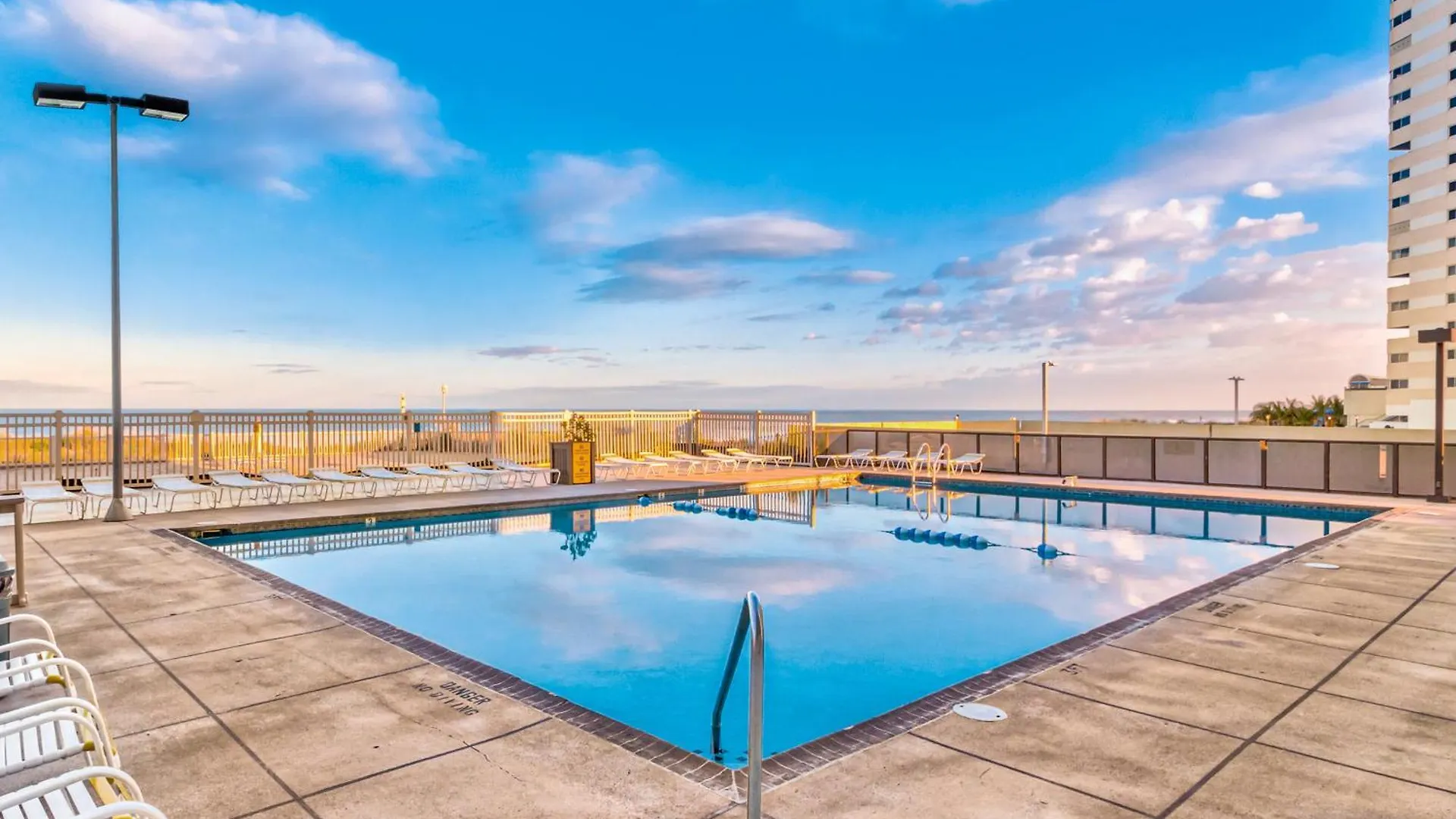 Aparthotel Golden Sands 607 Ocean City United States
